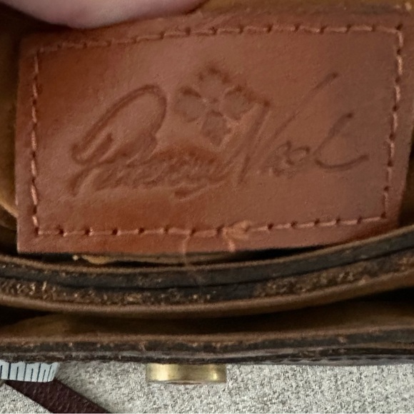 Patricia Nash Floral Leather Crossbody Bag - Picture 6 of 9